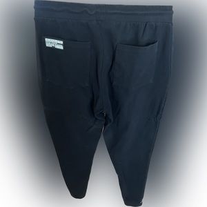 Black Alphalete Joggers XL